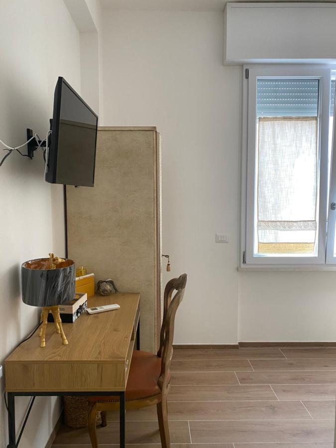 Ludo'S Rooms Каляри Екстериор снимка